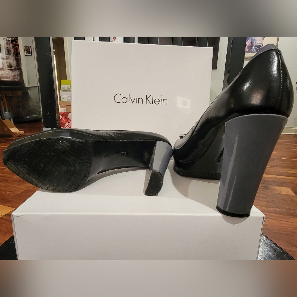 Calvin Klein heels - Picture 2 of 3